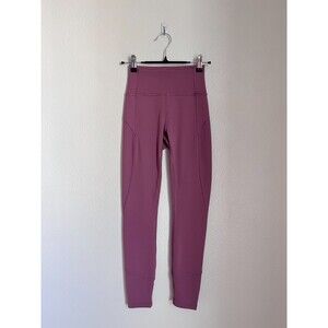 Lululemon In Movement Tight 25" *Everlux in Plumful Size US 2
